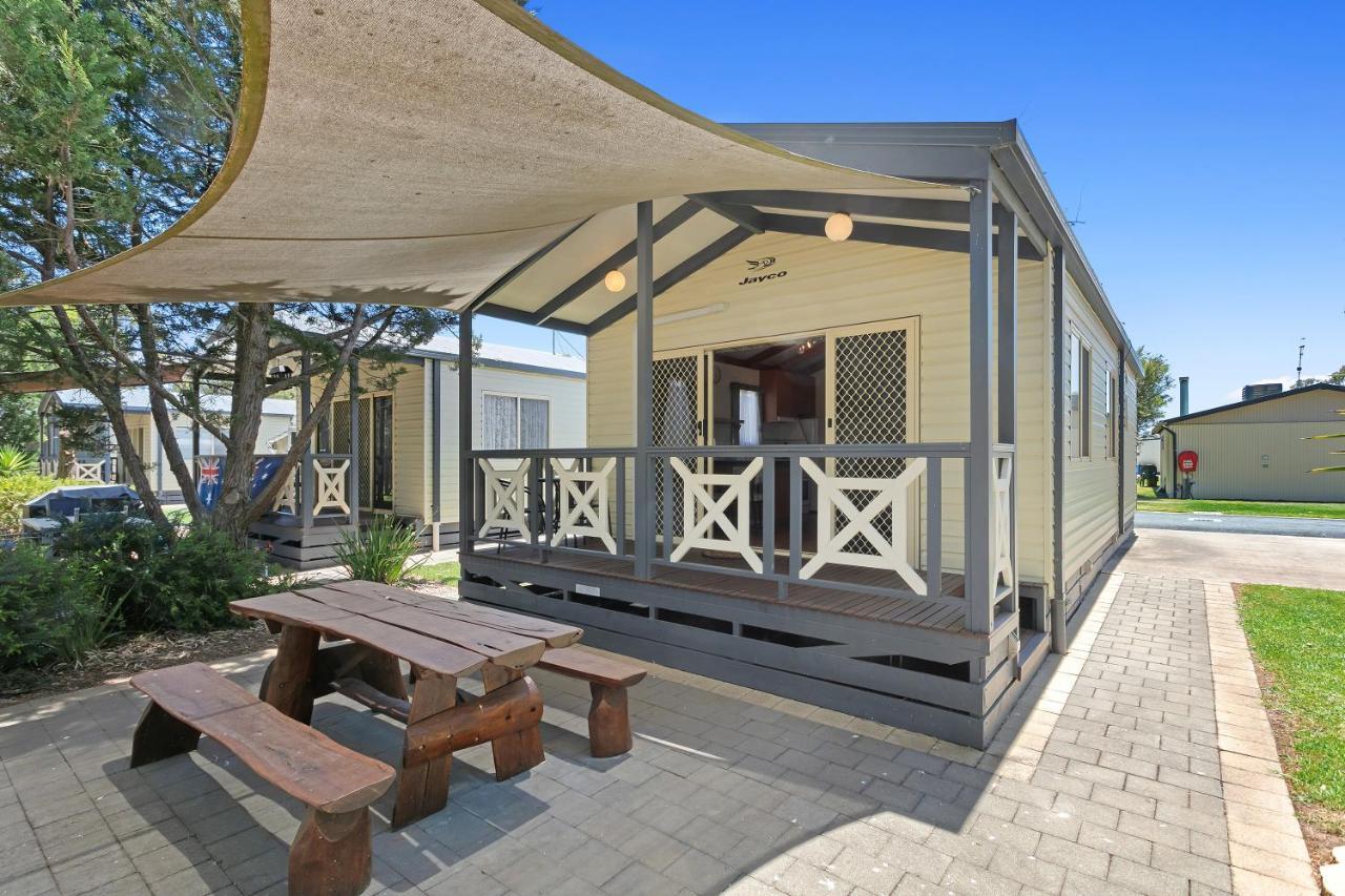 Big4 Moama Holiday Park Екстериор снимка