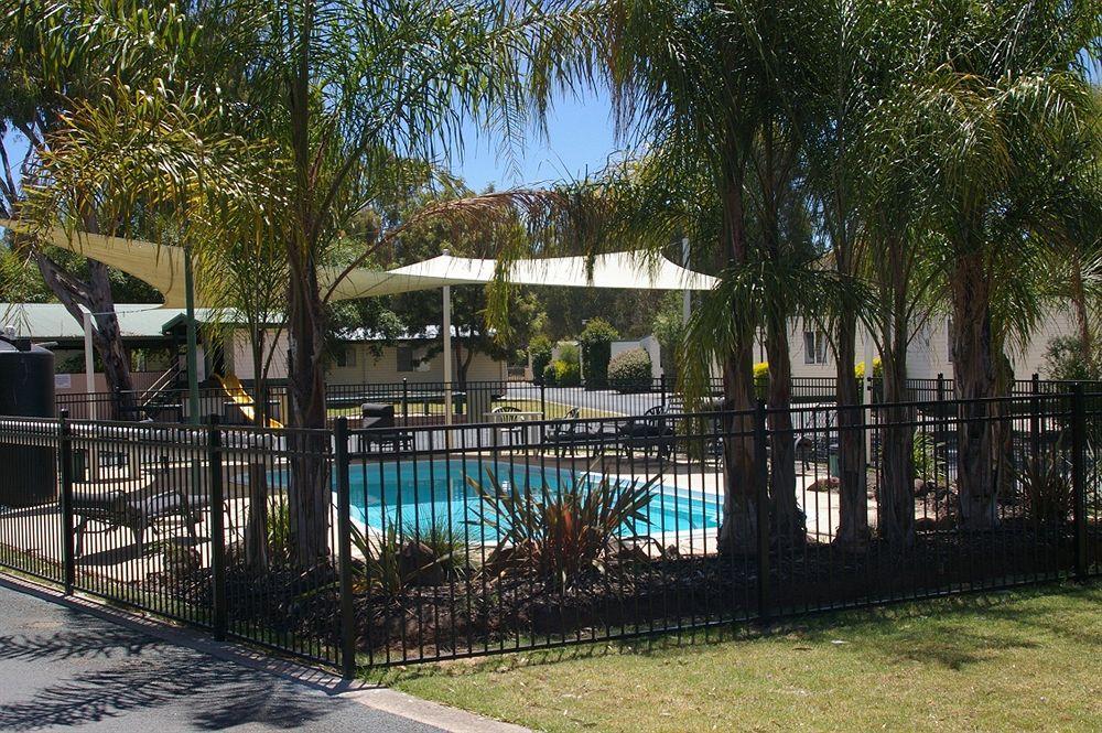Big4 Moama Holiday Park Екстериор снимка